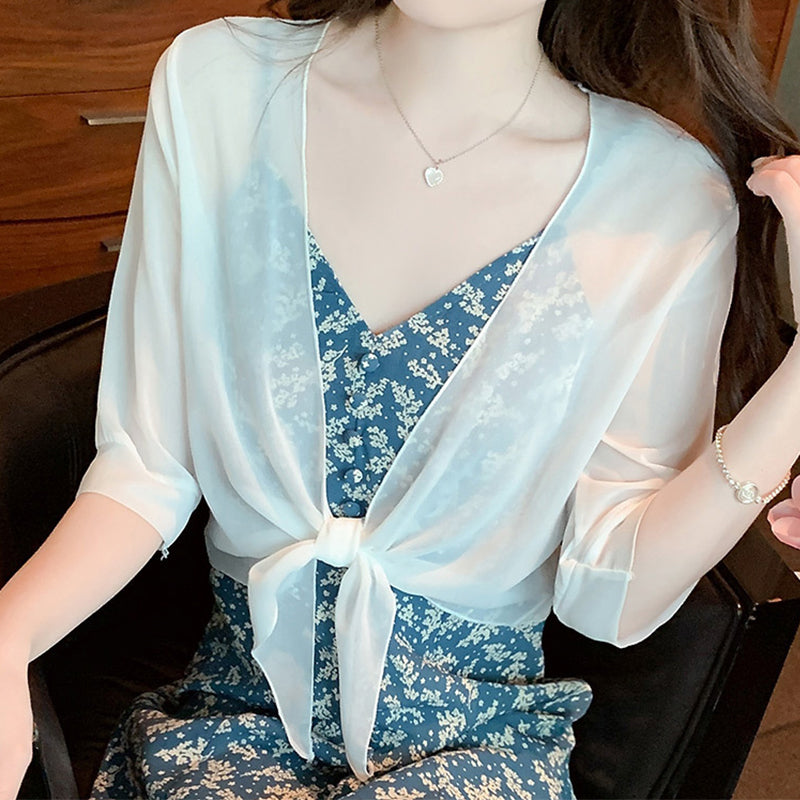 Elegantes, kurzes Chiffon-Top für Damen mit Bindeband vorne