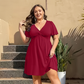 Elegantes V-Ausschnitt-Kleid mit gedrehtem Vorderteil und Taschen